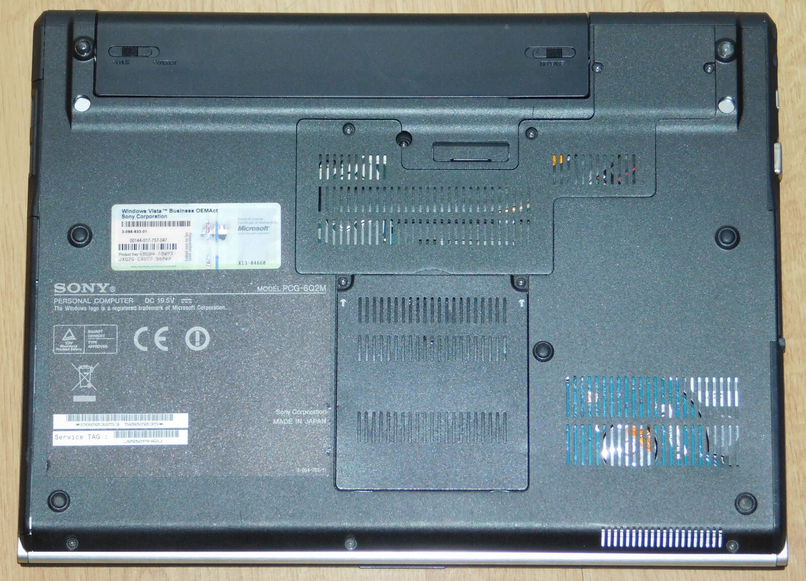 13.3″ Laptop Notebook Sony Vaio PCG-6Q2M VGN-SZ5MN 2x 1.83GHz 320GB 4GB Win XP