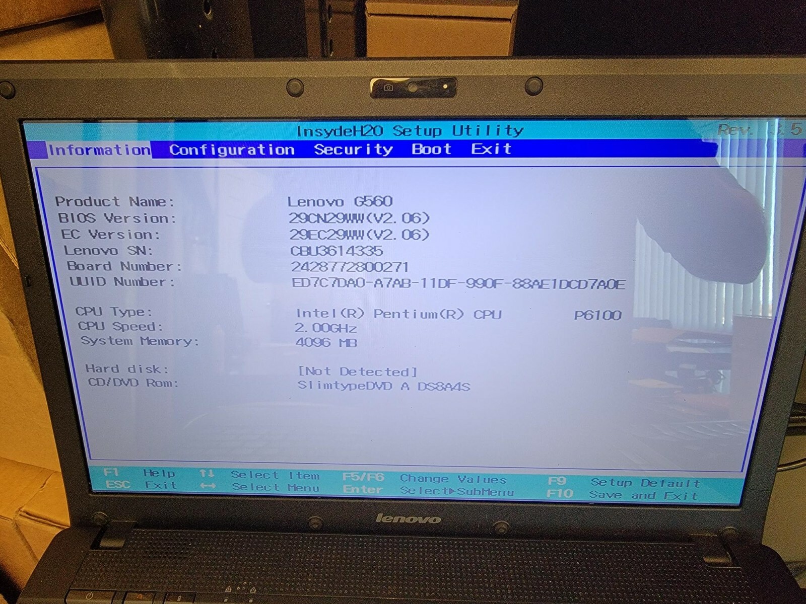 LENOVO G560 15.6″ INTEL PENTIUM P6100 2.0GHz 4GB RAM