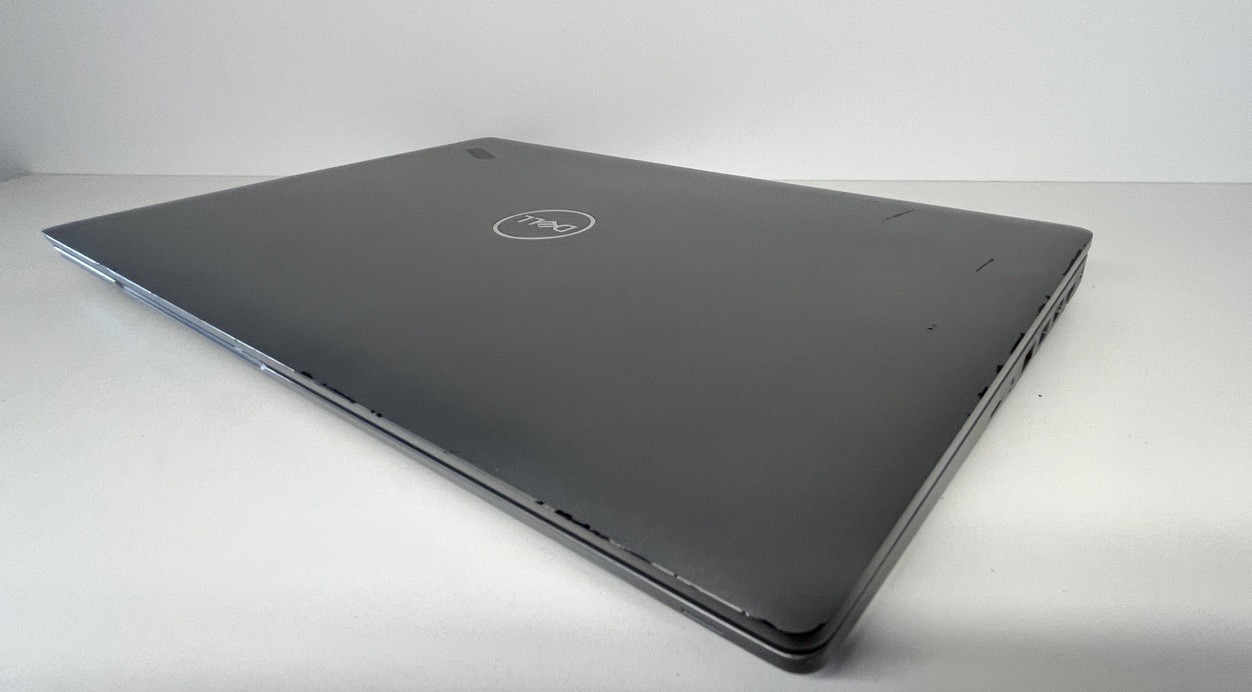 Dell Precision 3570 | i5-1235U | 512 NVME | 16GB DDR4 | Win 11 Pro | Intel Iris