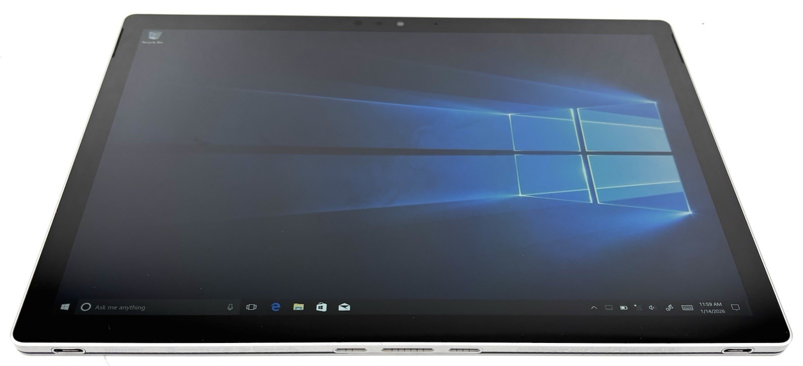 Microsoft Surface Book 2 1832 i5-7300U RAM 8GB 256GB 13.5″ Tablet Grade A