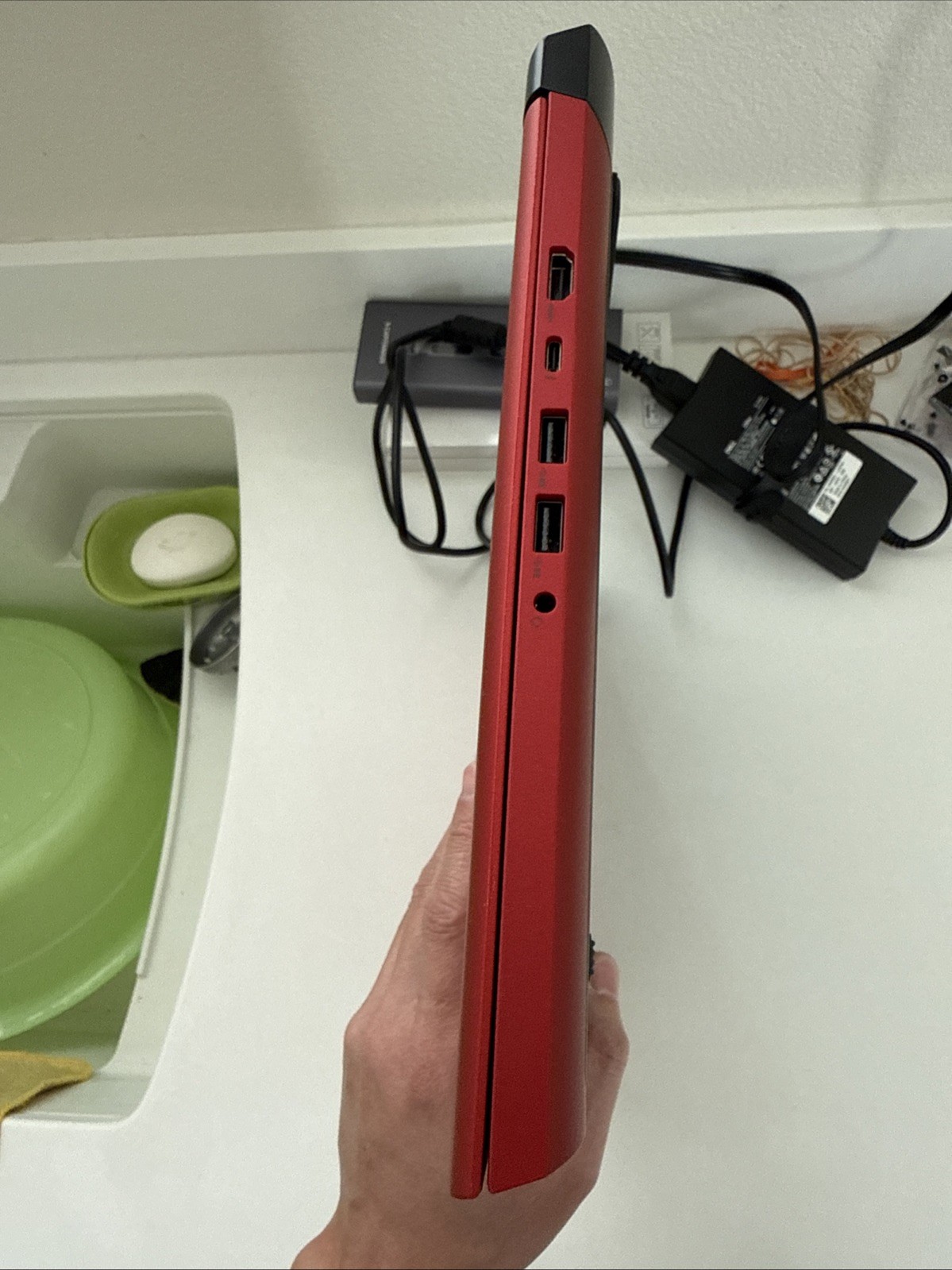 Dell 15.6″ FHD Intel Core i7 8GB 1TB + 128GB SSD NVIDIA GeForce GTX 1050 Ti Red