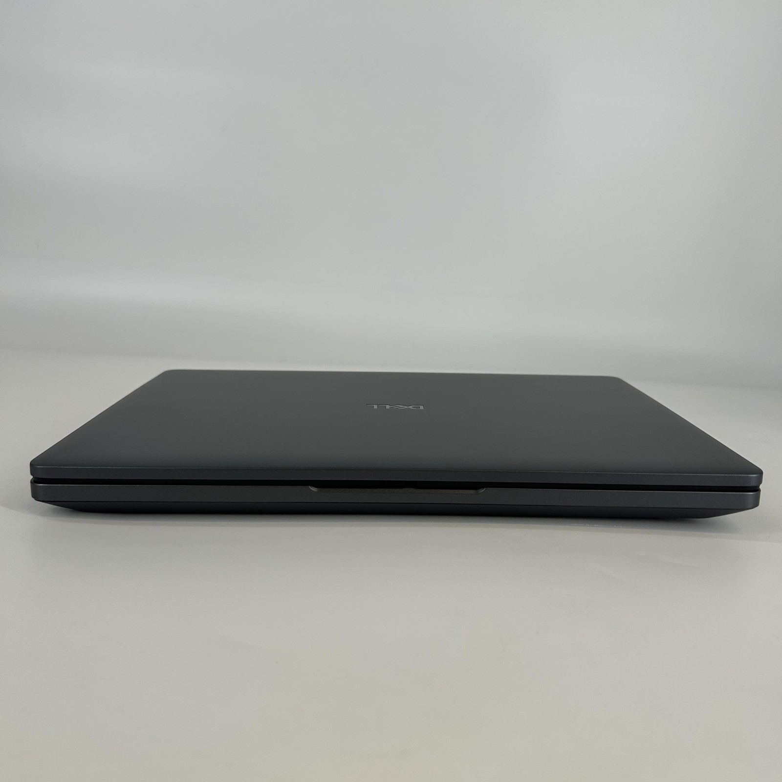 Dell Pro Max 14 MC14250 FHD+ 2.2 GHz Ultra 7 265H 32GB 512GB SSD Excellent