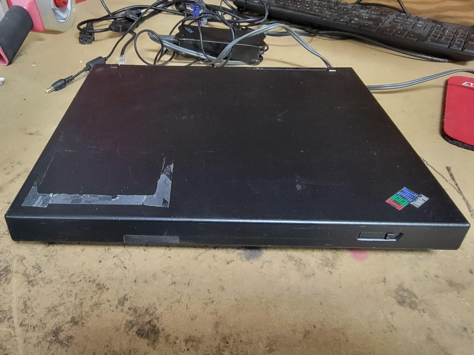 IBM THINKPAD R51 LAPTOP – PARTS ONLY – SEE DESCRIPTION – #102