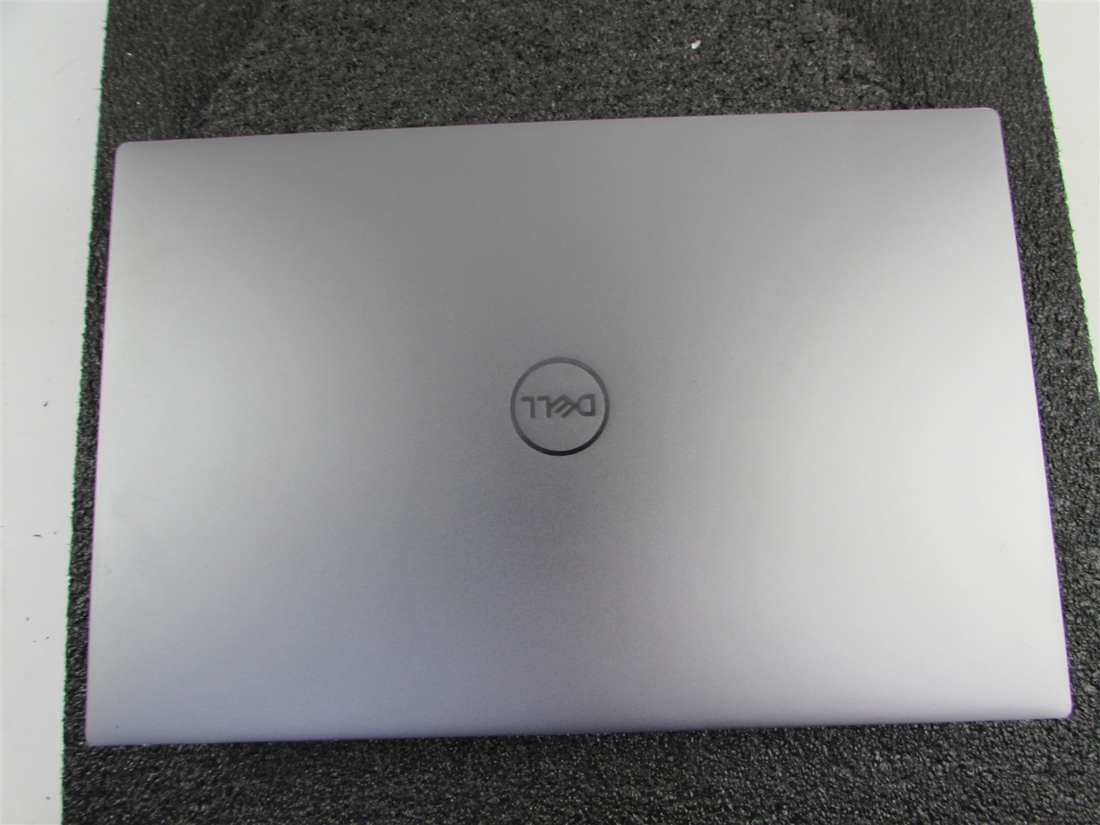 DELL PRECISION 5560 1920X1200 I7-11850H 1TB SSD 32GB RAM RTX A2000 WIN 11 NO BAT