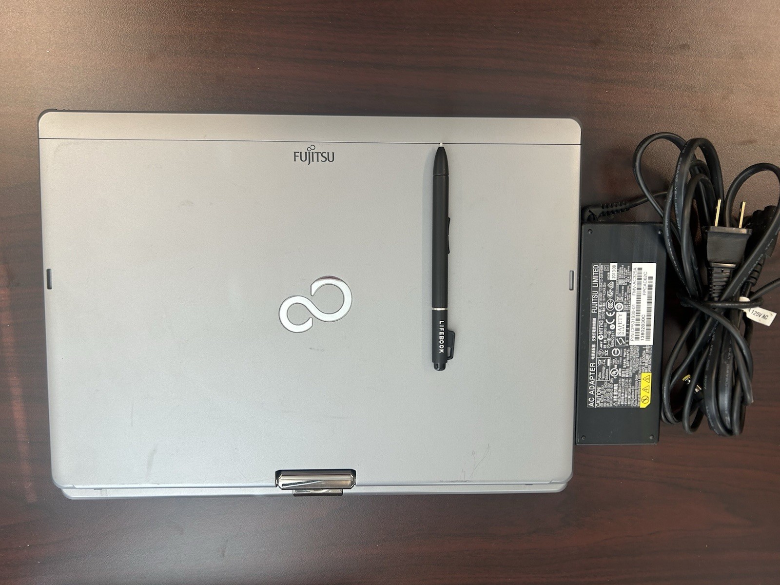 Fujitsu Lifebook T732 12.5″ i5-3210M 8GB 500GB XP Touchscreen Tablet Laptop READ