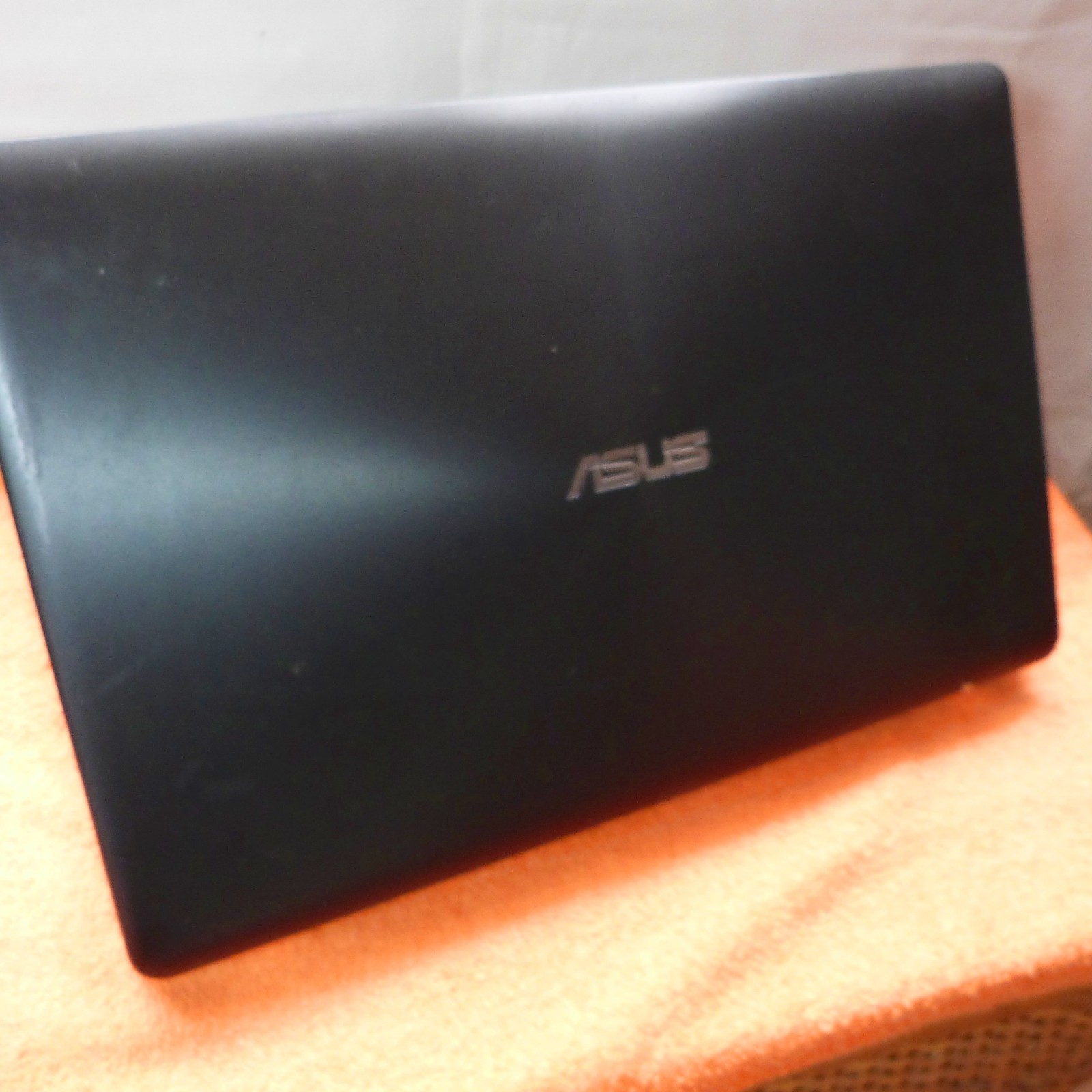Asus R751 VivoBook ICECOOL 17 inch HDPLUS l 500GB Windows 11 HDMI TURBO i5 USB3