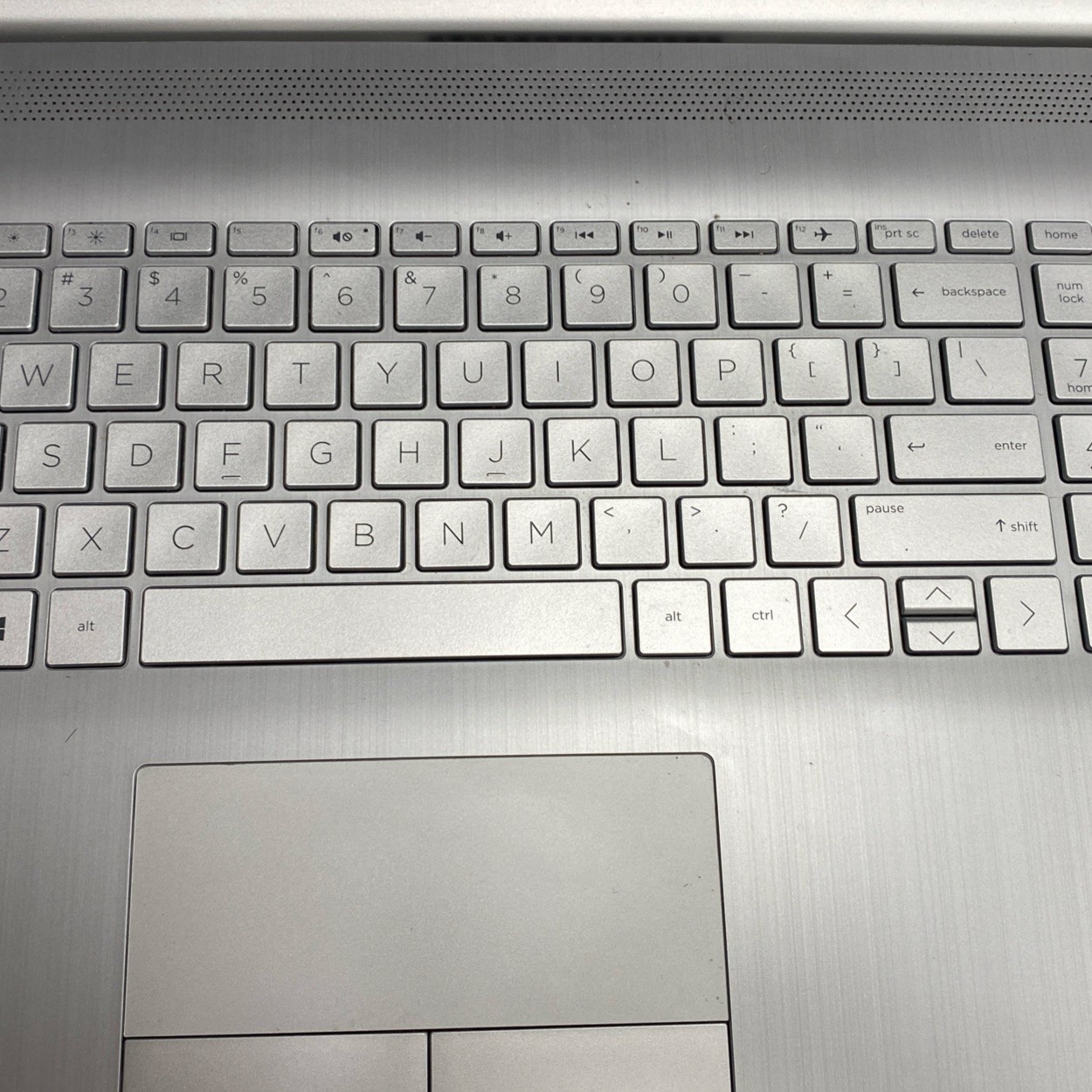 HP 13 17.3″ 0GB SSD, Intel Core i3-1115G4, 2.30GHz, 8GB RAM) Laptop