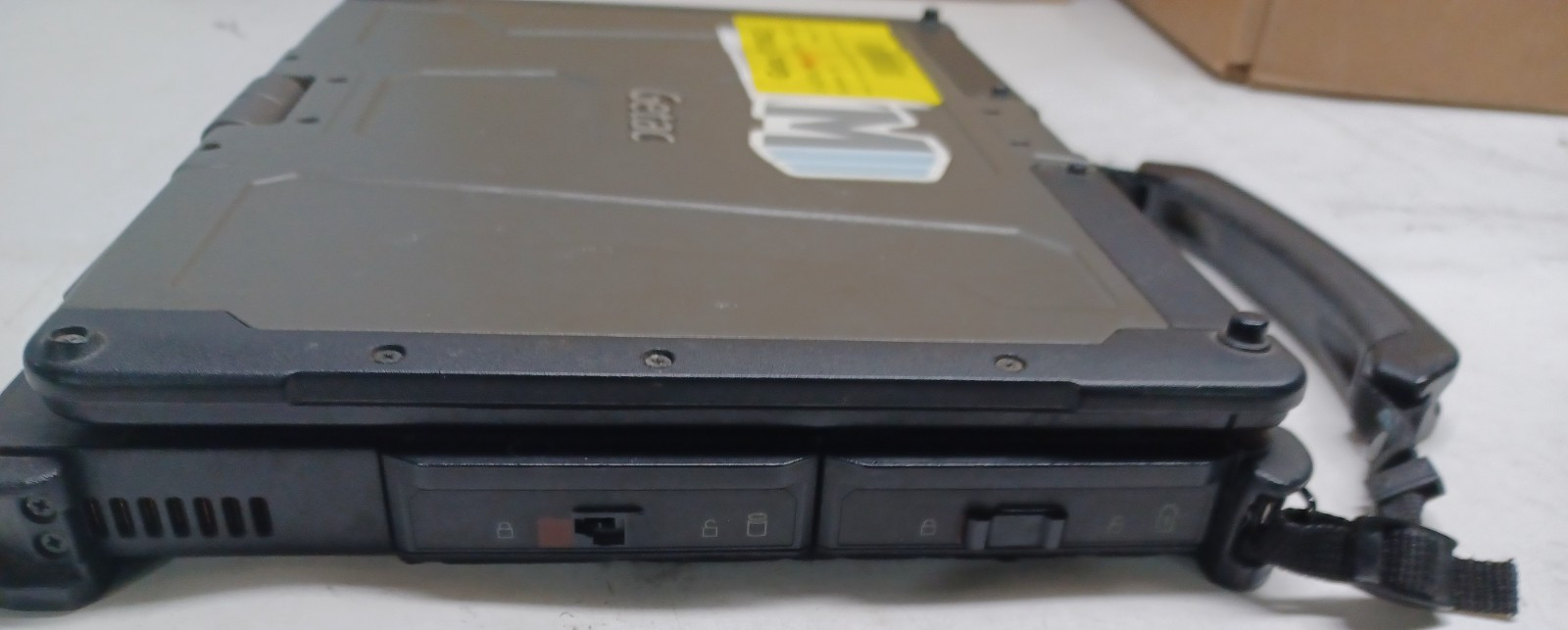 Getac V110 G3 Rugged Laptop Core i5 No RAM No Storage Turns On Needs Recovery