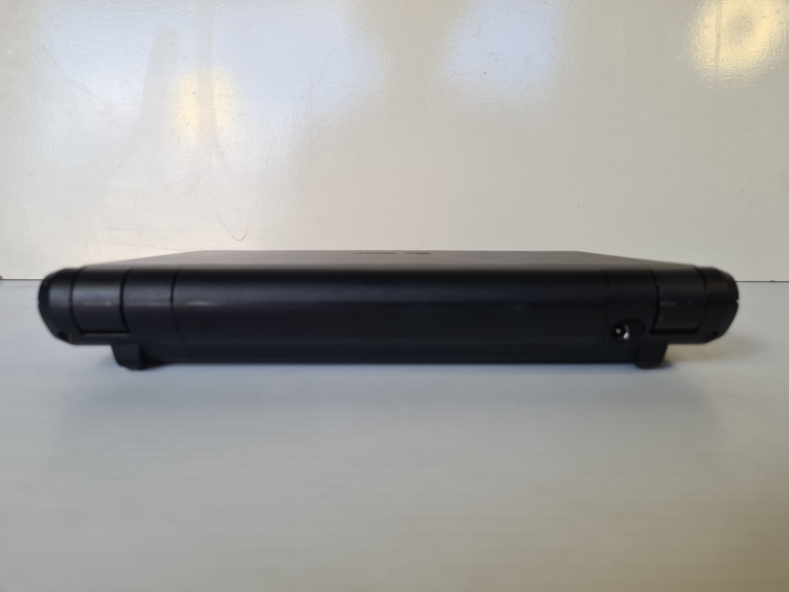 Asus Eee PC 4G 701 Mini Laptop Windows XP Notebook *Read Description*