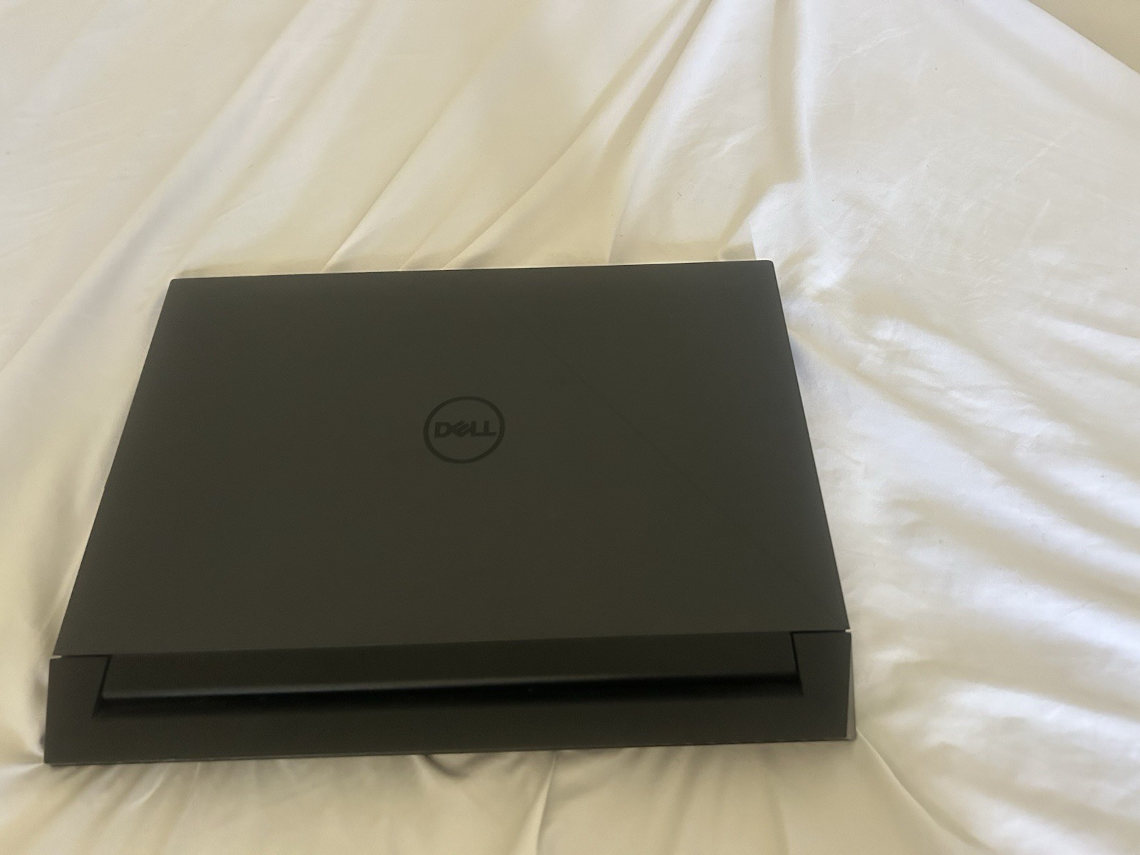 Dell G15 5530 15.6″, 1TB SSD, Intel Core i7-13650HX, 4.90GHz, 64GB RAM, RTX 4050