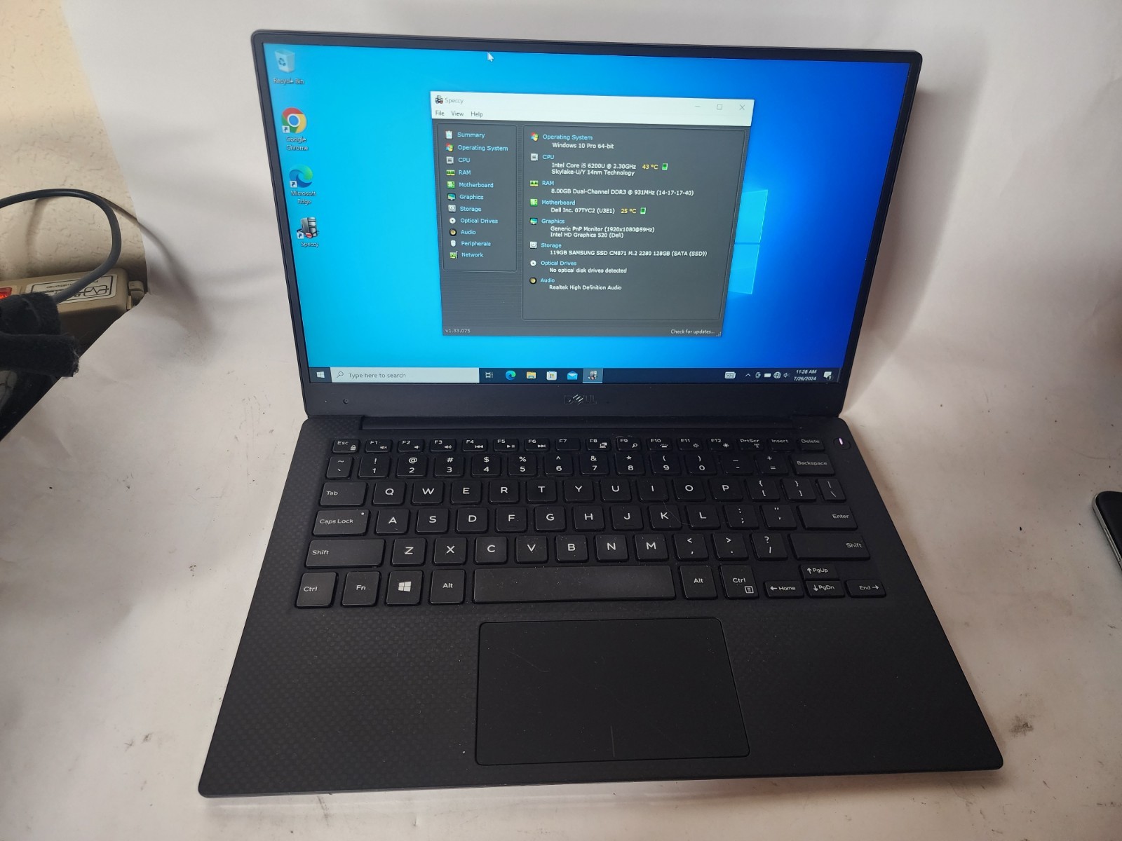 Dell XPS 13 9350, i5-6200u, 8 GB – 128 GB SSD Windows 10 Pro