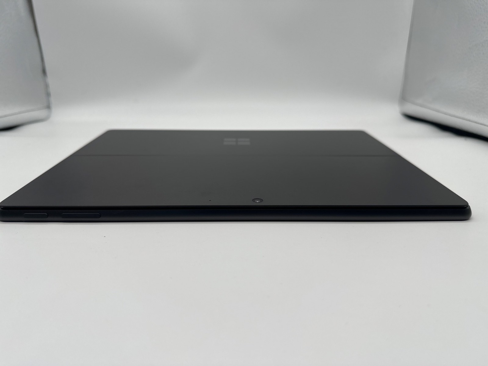 Microsoft Surface Pro 11 Copilot+ PC 13″ Snapdragon X Elite 16GB 512GB Win11 Pro