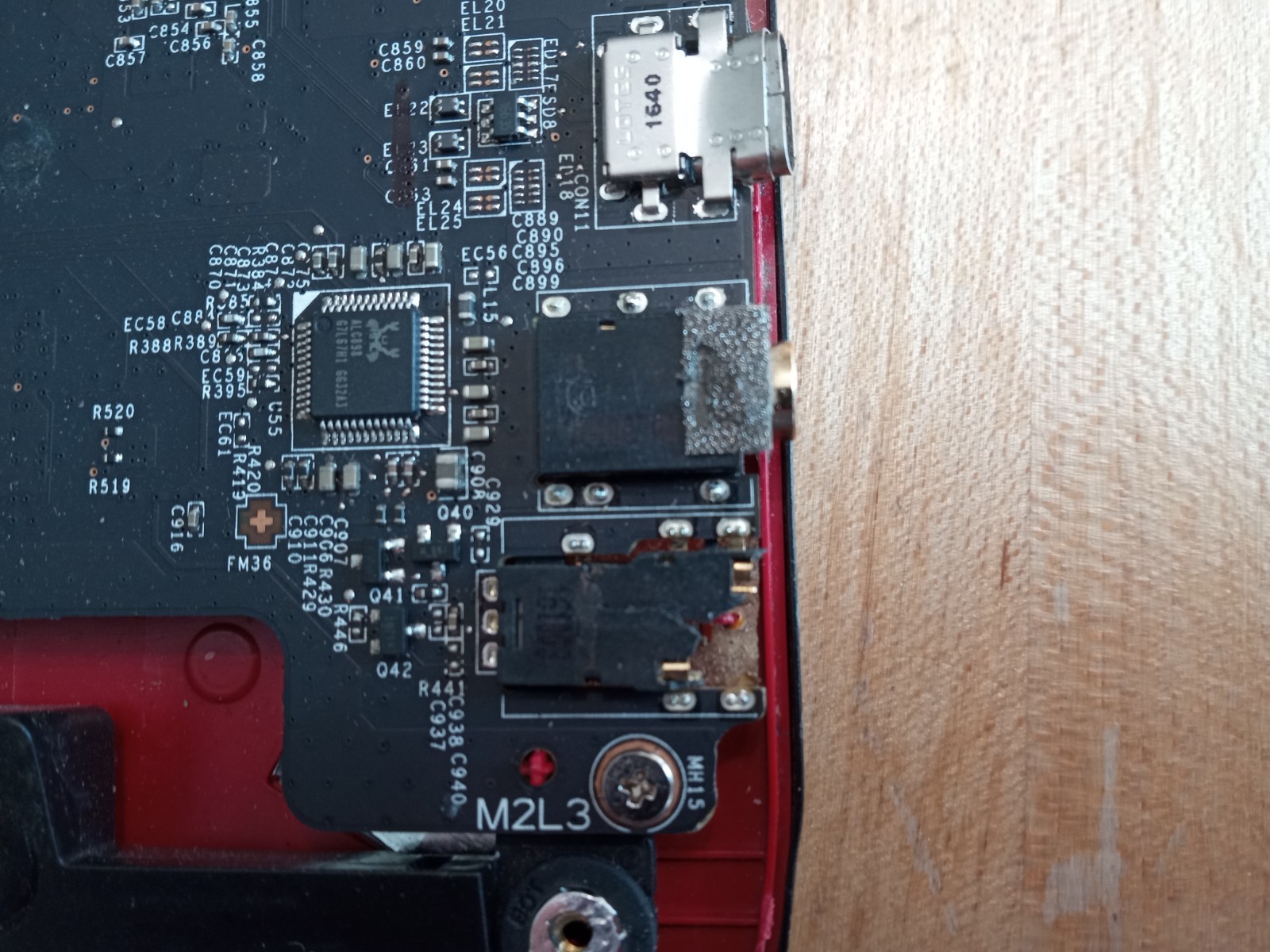 MSI GS65 Stealth Thin MS-16 jb-15.6″ i7-8 Gaming Laptop(Parts/Repair)