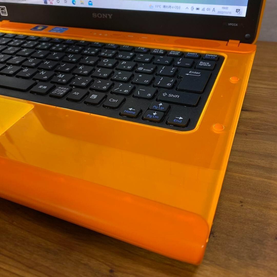 Sony Vaio orange Win11 SSD256 memory 8GB core i5 laptop PC