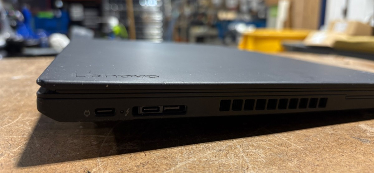 Lenovo ThinkPad T480 14″ i5-8250U 8GB RAM 256GB SSD No Charger/OS