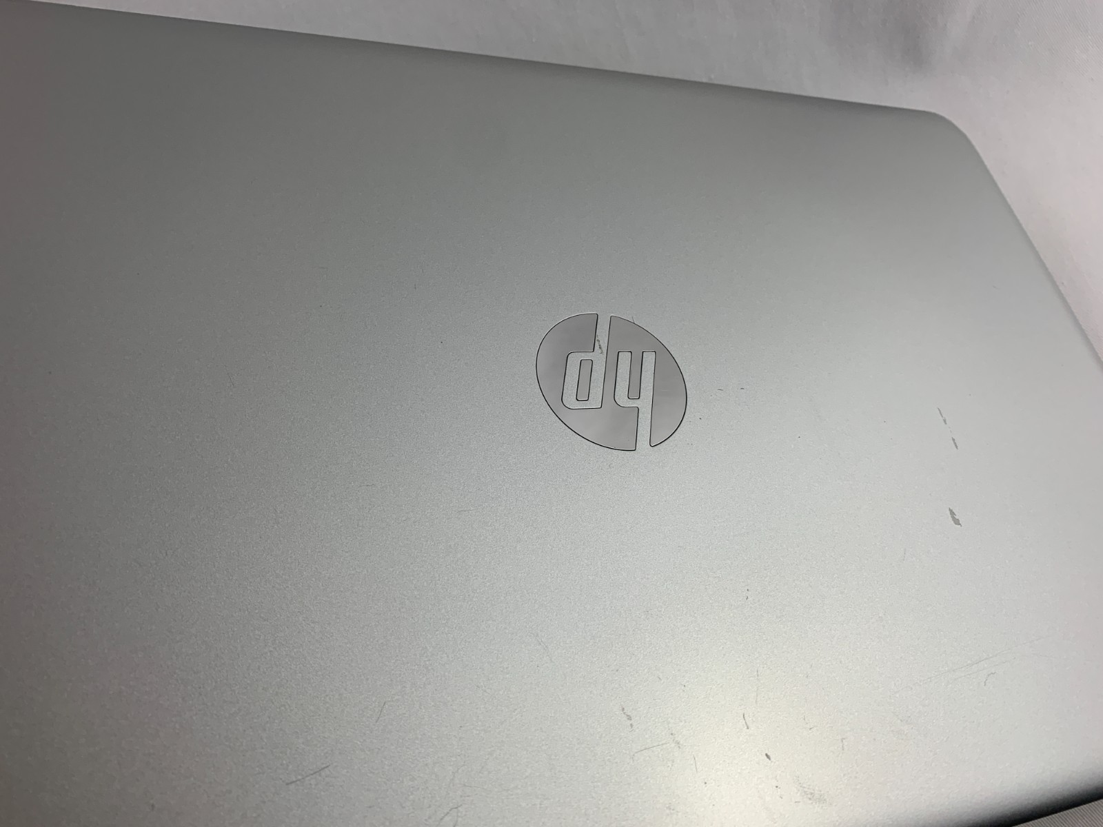 HP Pavilion 15-au123cl Laptop Intel Core i5-7200U 2.5GHz 12GB RAM 1TB HDD W10H