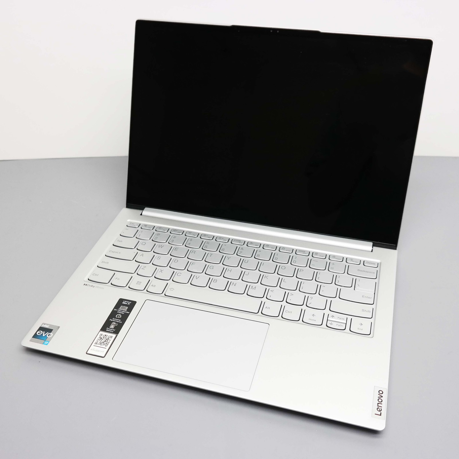 Lenovo Slim 7 14IAP7 14” Core i7-1260P 16GB RAM 1TB SSD ISSUE