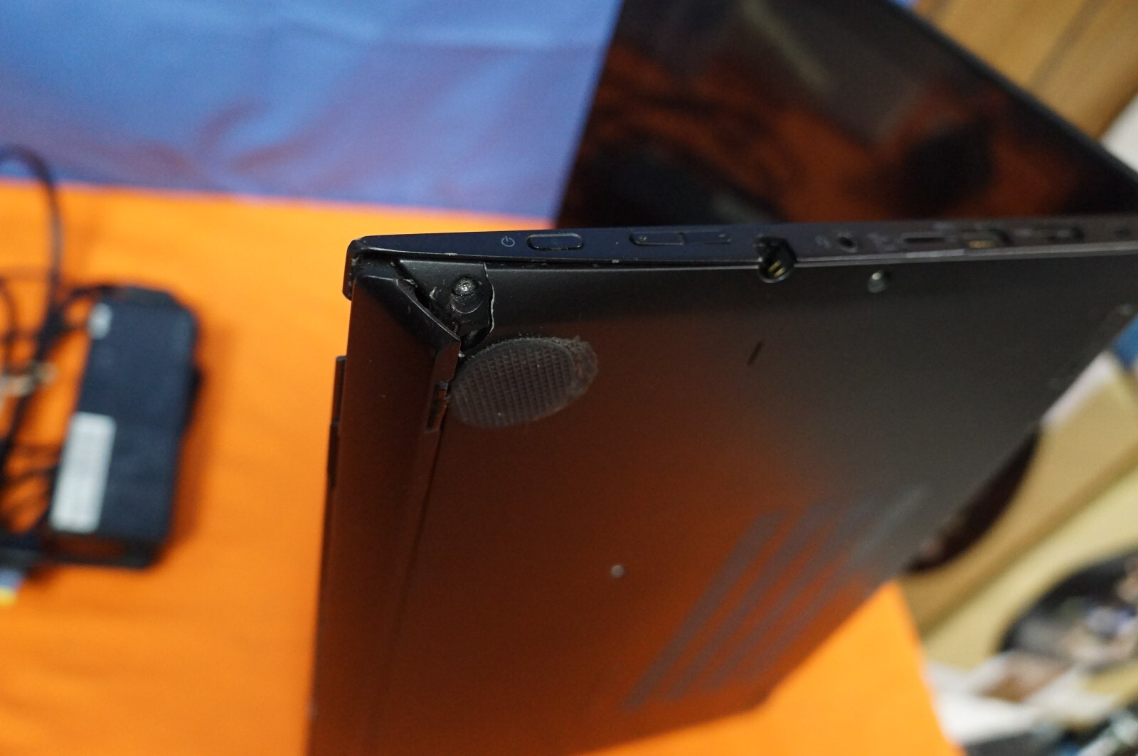 Lenovo Thinkpad Toga 260 LED Touch Screen As IS Parts Repair No Power/Damage