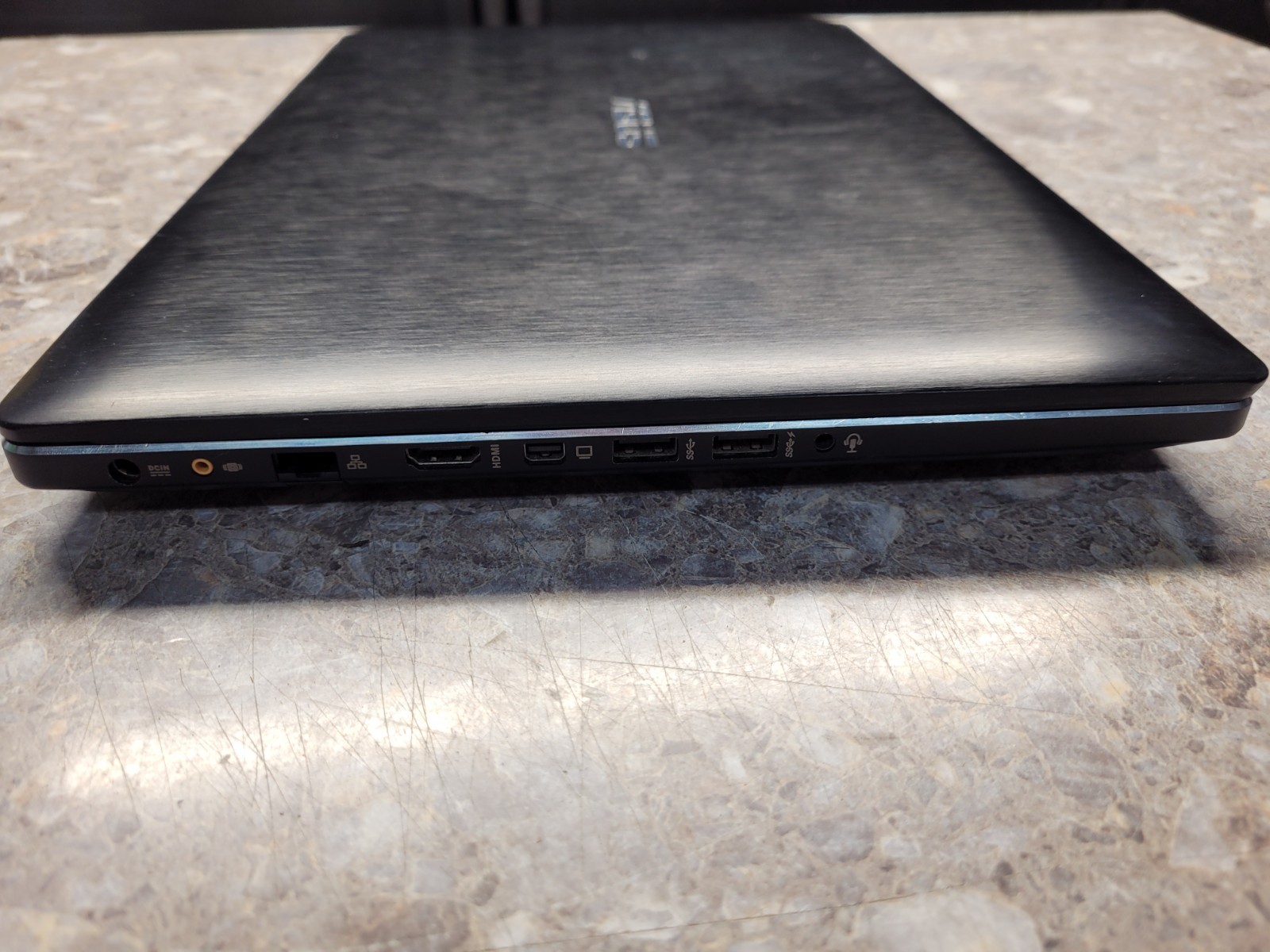 FOR PARTS: Asus Notebook Q550L – 15.6″ FHD Touch, 4th Gen i7, Untested as is