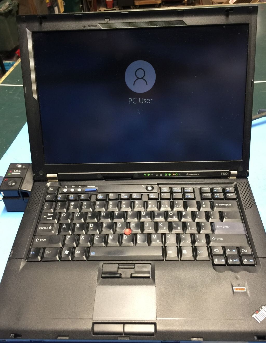 Lenovo ThinkPad T400 P8400 6GB RAM 300GB Win10Pro w DOCKING STATION *SUPER* v