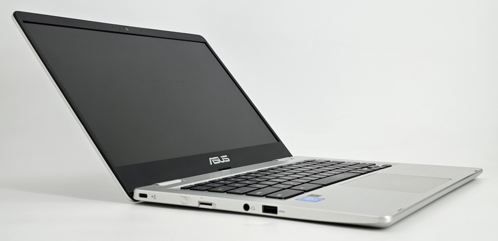 ASUS C424M – 14″ Chromebook – Intel Celeron N4020 @ 1.10GHz 4GB RAM 64GB SSD