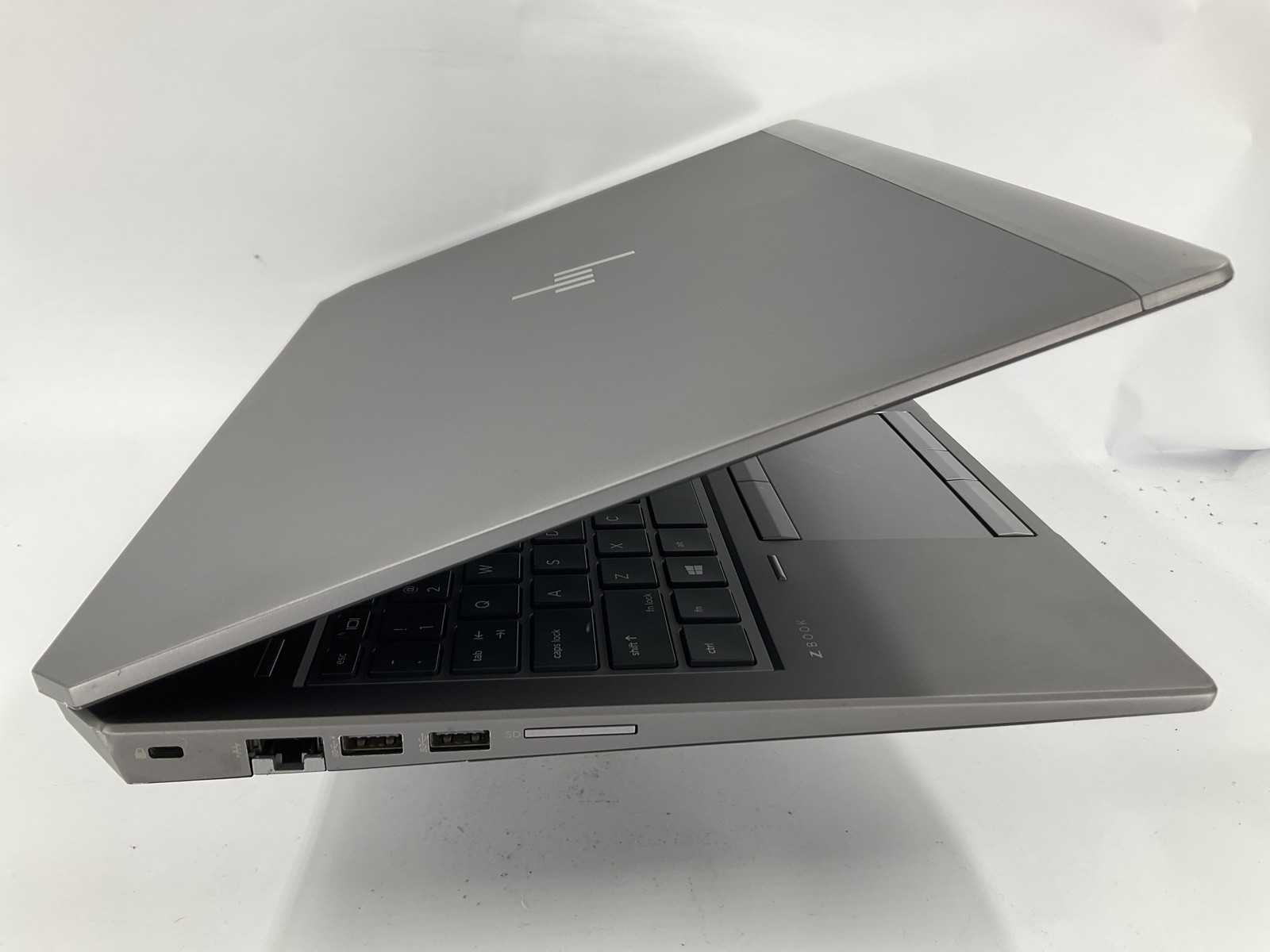 HP Zbook 15 G6 15.6″ Core i7-9850H 512GB 32GB B Win 11 Pro T1000