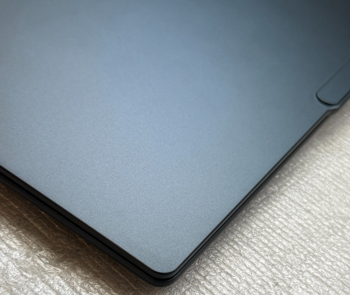 Lenovo Yoga Slim 7x 14.5″ 3K OLED Touch Laptop Snapdragon X Elite 32GB 1TB
