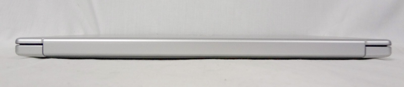 HP 15 Laptop 15.5″ AMD Ryzen 5 7520U Processor, 16 GB RAM, and Radeon Graphic