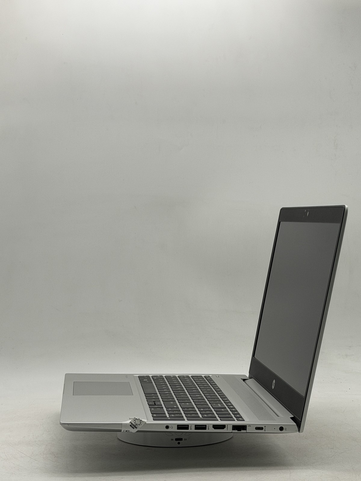 HP ProBook 450 (G6) 15.6″ i3-8145U 8GB 128GB NO OS READ –