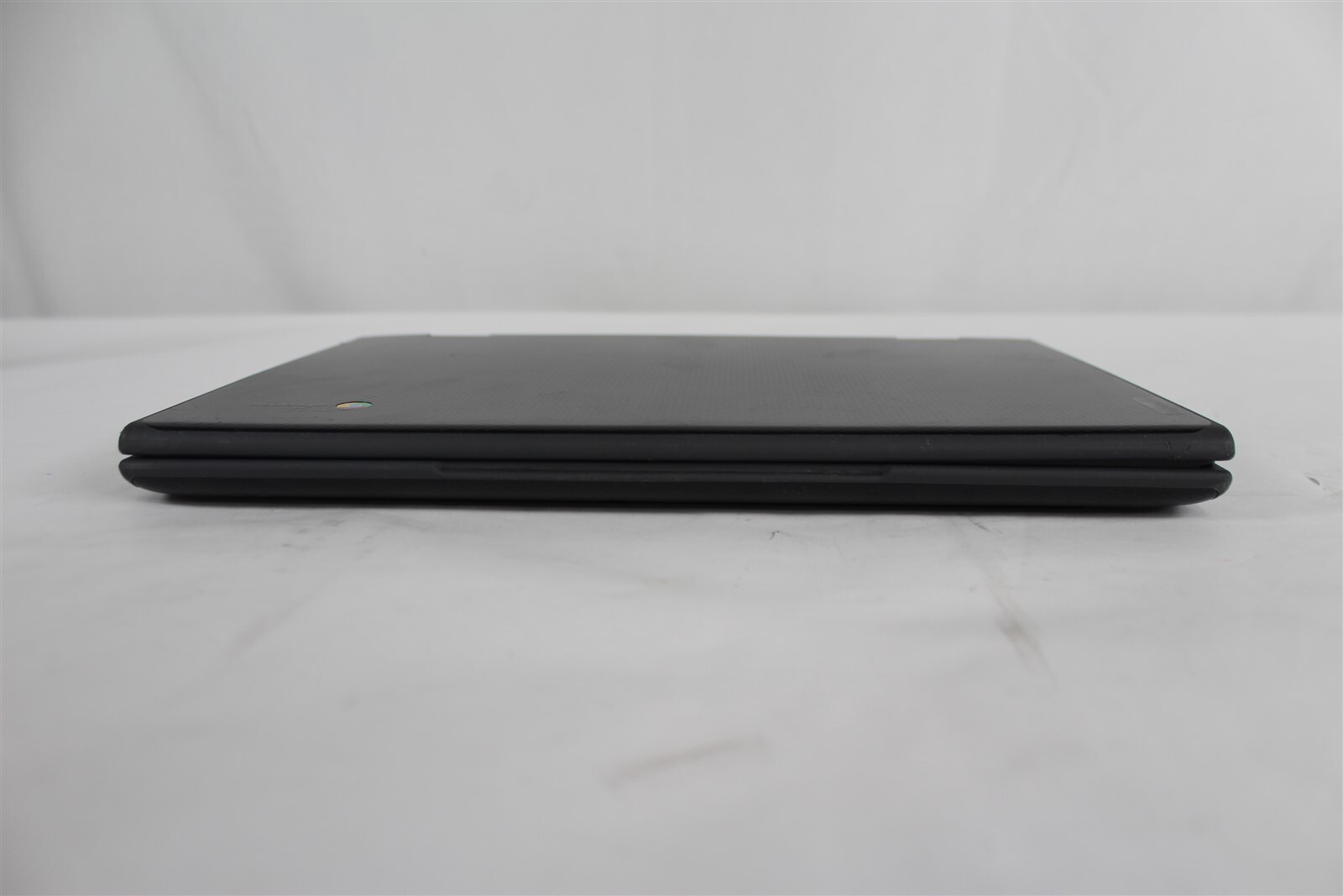 Lenovo ChromeBook 300E Gen 2 11.6″ HD Touch AMD A4-9120C 1.6GHz 4GB 32GB eMMC