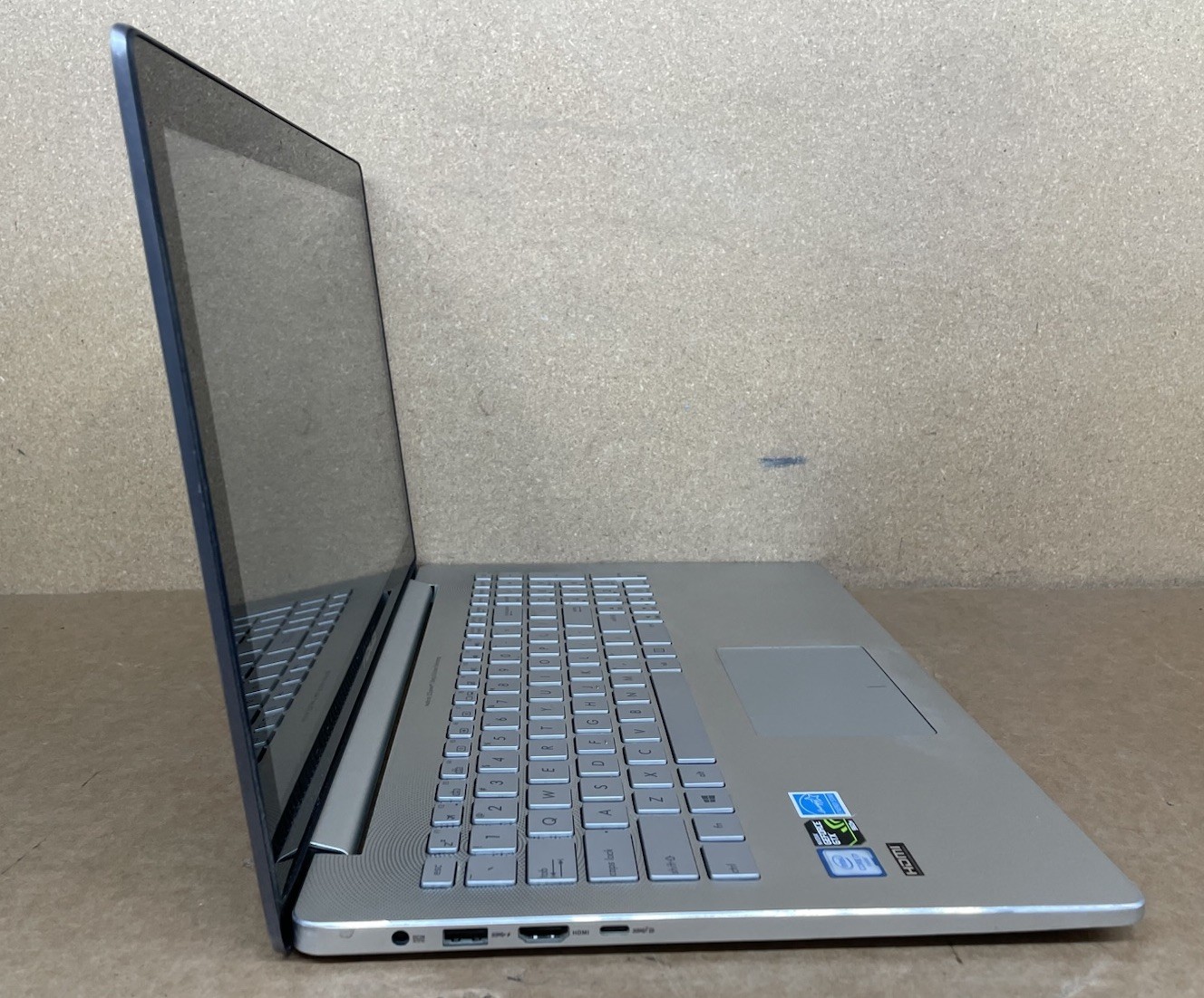 ASUS UX501V Gaming Notebook Laptop PC UX501V *READ DESCRIPTION – FOR PARTS*