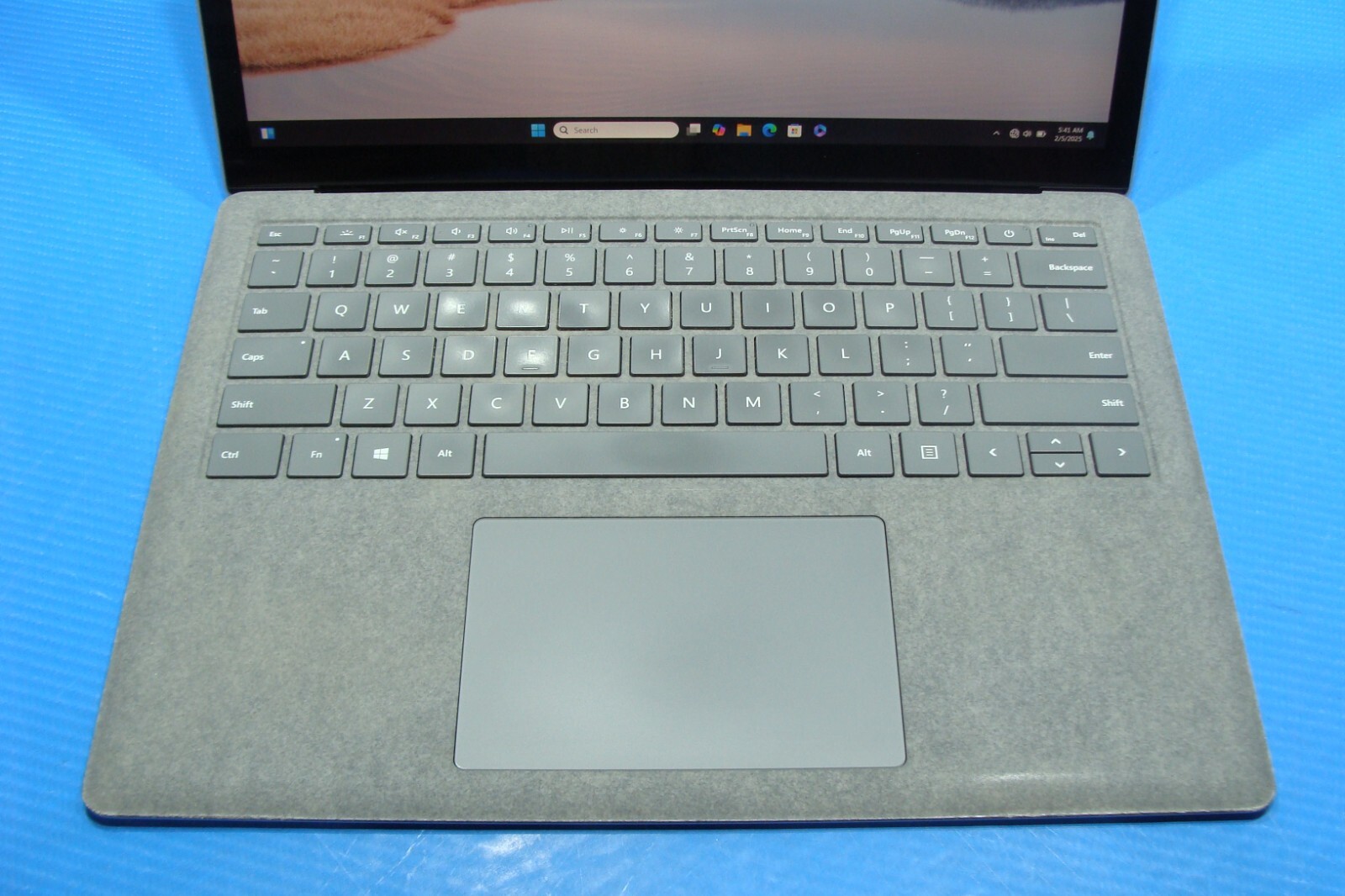 Microsoft Surface Laptop 4 1958 13.5″ TOUCH AMD Ryzen 5 4680U 2.2Ghz 8Gb 256GB