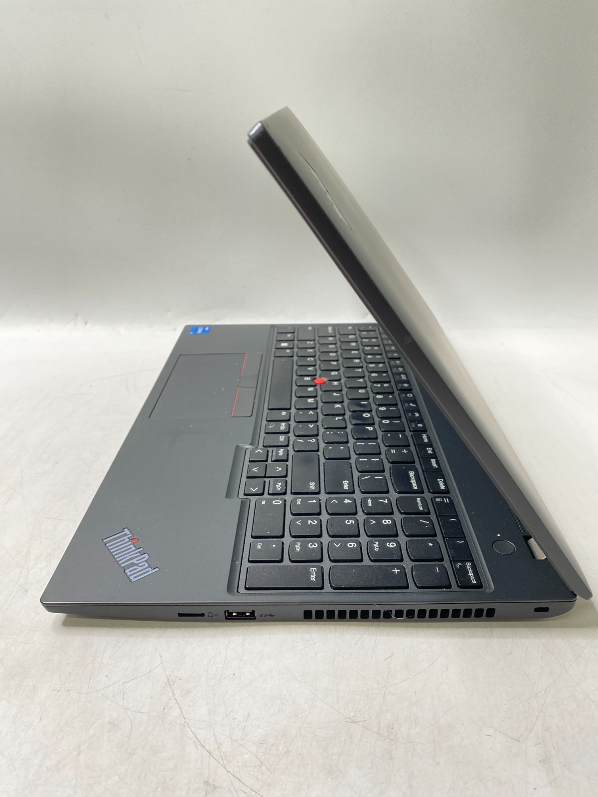 Lenovo ThinkPad L15 Gen 3 i5-1235U 16GB DDR4 256GB m.2 W11H w/ Charger