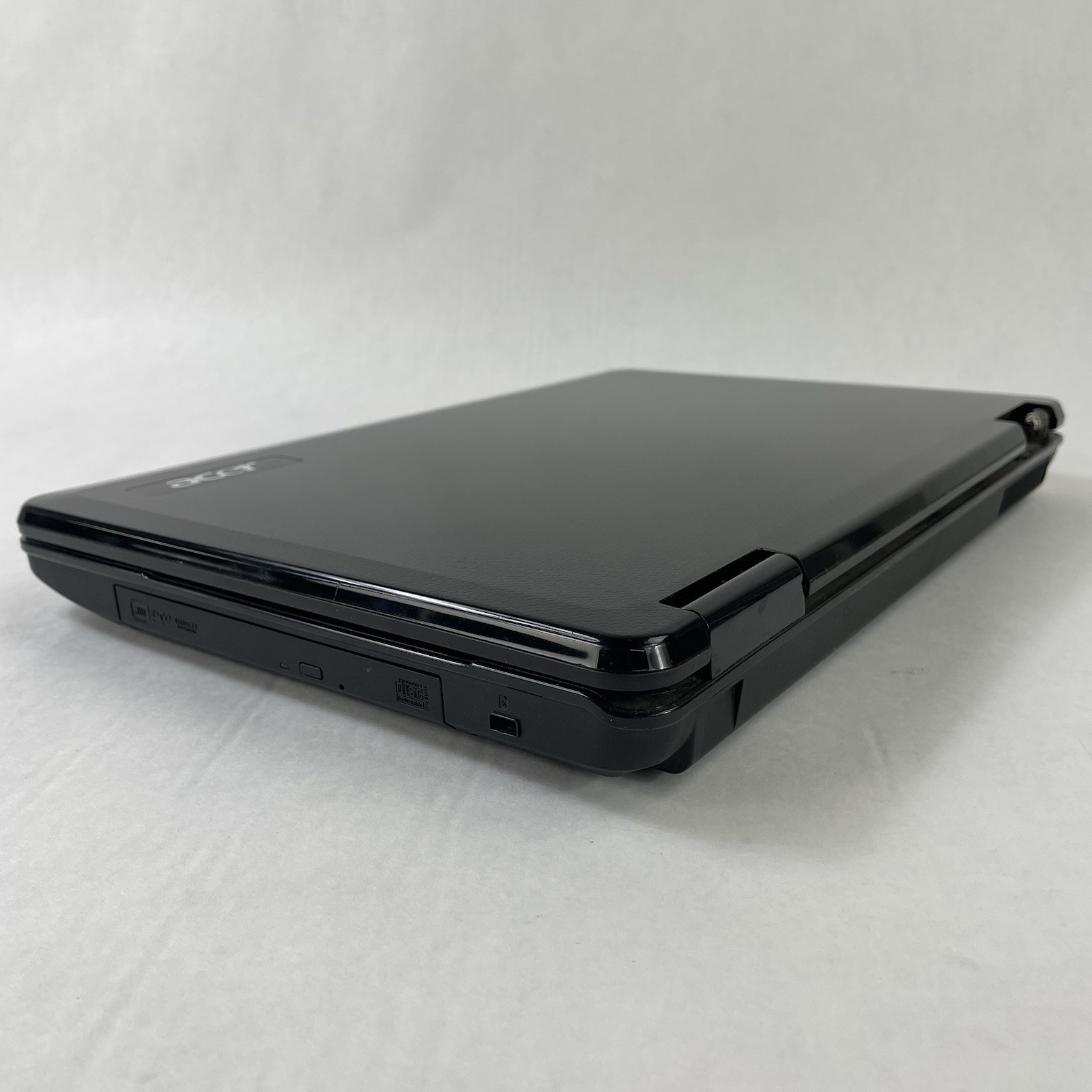 Aspire 5517 15.6″ AMD Athlon TF-20 1.60 GHz 3 GB RAM No SSD No OS No AC