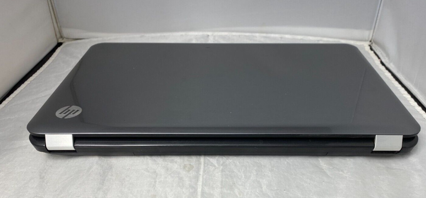 HP Pavilion g7-1150us Intel Core i3 M370 2.4 GHz 8 ,4 GB RAM 17.3″