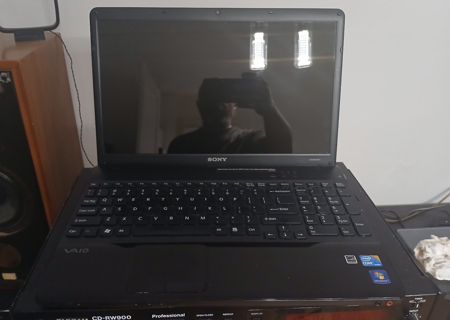 Sony Vaio PCG 71318L Laptop Intel Core i3 – Please see pictures full details