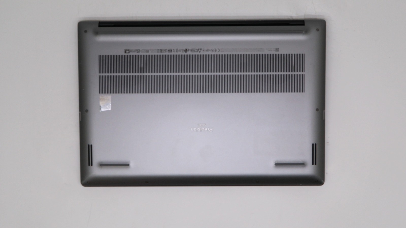 Dell Precision 5680 16″ i5-13600h 16GB 256GB – Very Good