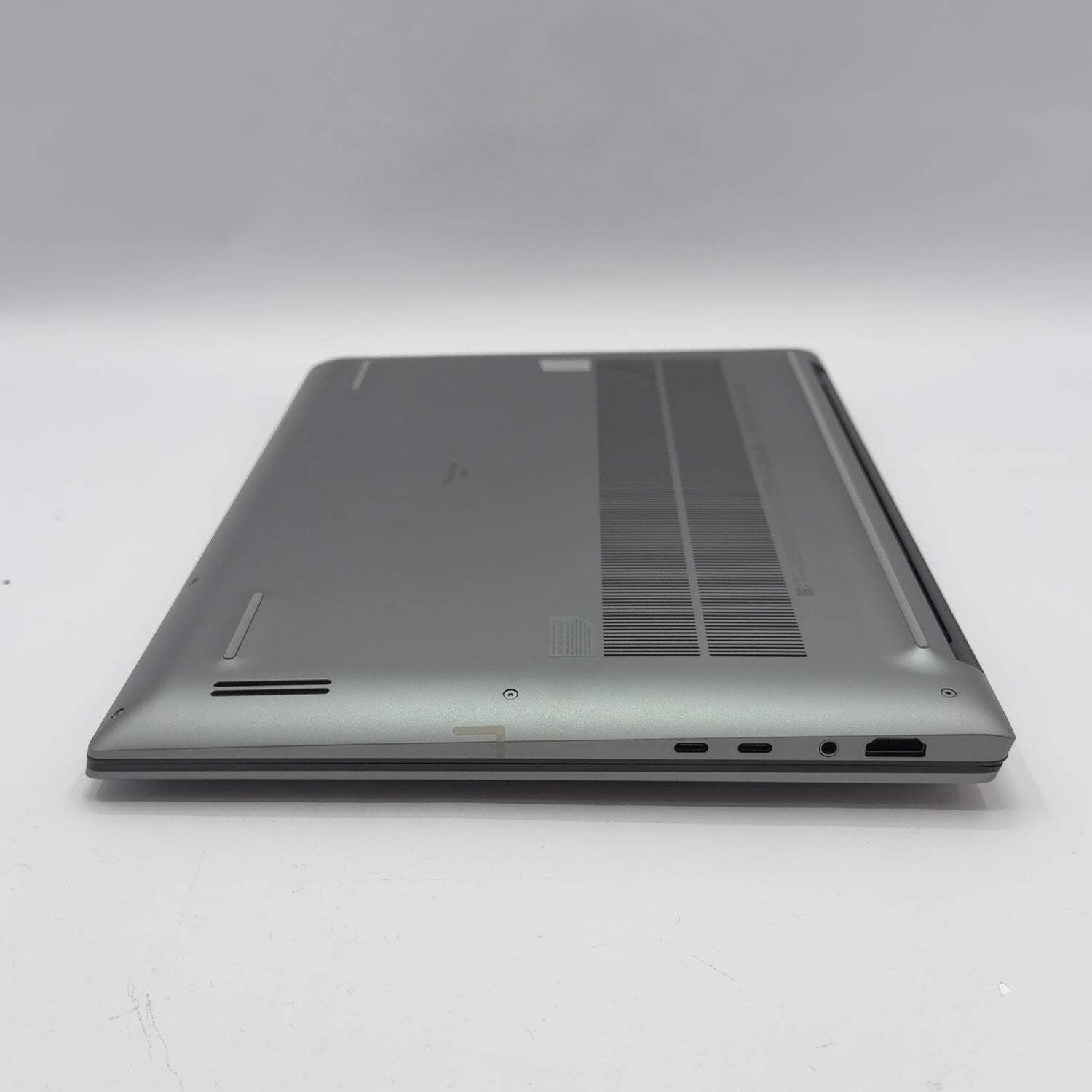 Dell Precision 5690 16″ Core Ultra 7 155H 3.8GHz 32GB RAM 1TB SSD RTX 1000 Ada
