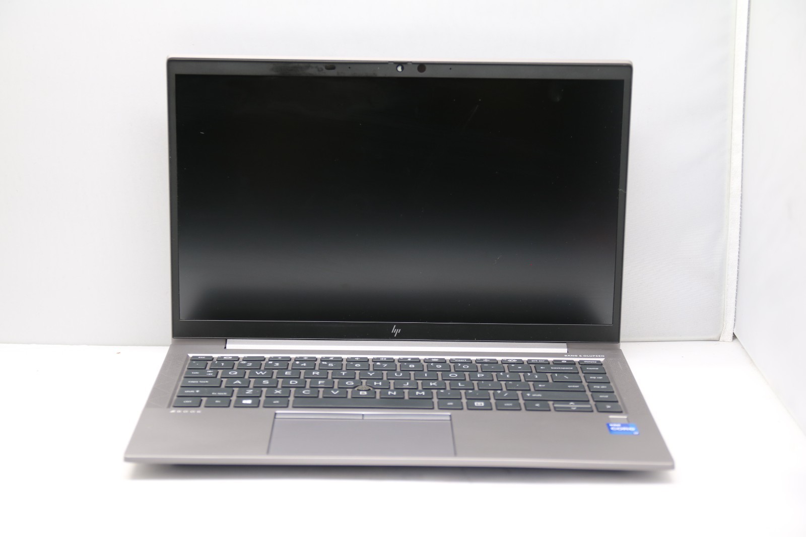 HP EliteBook 6 G1i 16 ZBOOK – i7-1165G7 – 16GB, 256GB, Windows 11 Home + Adapter