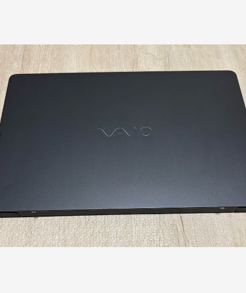 VAIO Z clamshell model VZJ131 memory 16GB SSD256GB Core i5-6267U Windows10