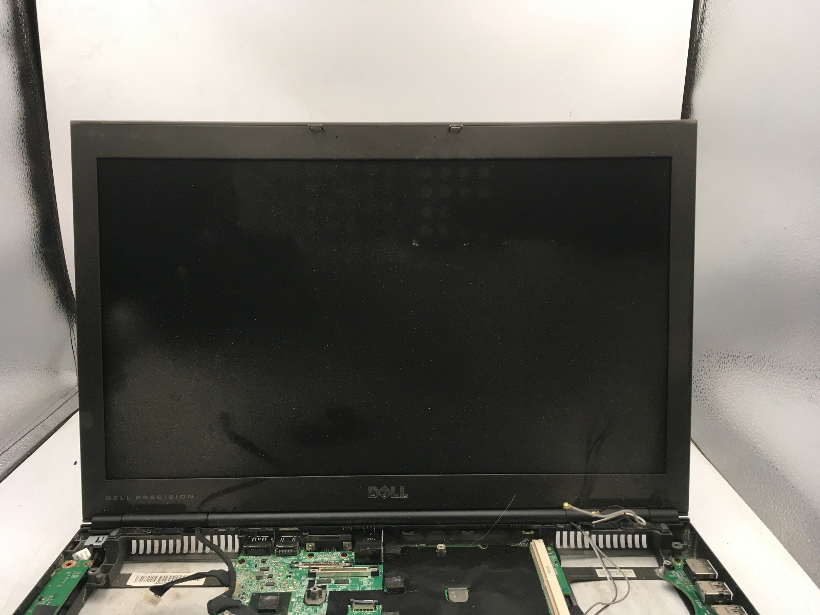 DELL PRECISION M6600 – FOR PARTS/MISSING PARTS – INTEL I5 2ND GEN – NO RAM – BB!