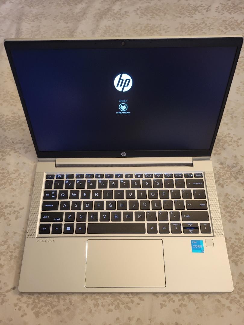 HP ProBook 630 G8 14″ i5-1135G7 16GB 256GB NVMe Win 11 Pro.