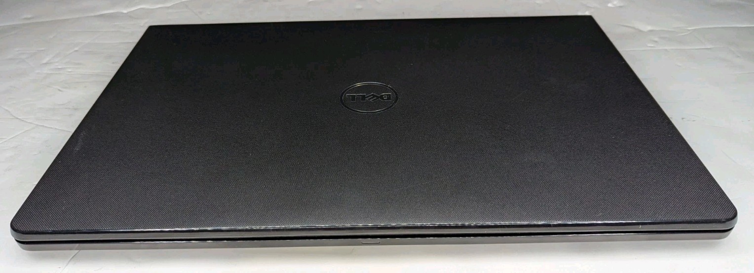 Dell Inspiron 3567 15.6″ Core i3-7130U 2.70GHz 12GB RAM 128GB SSD Windows 11