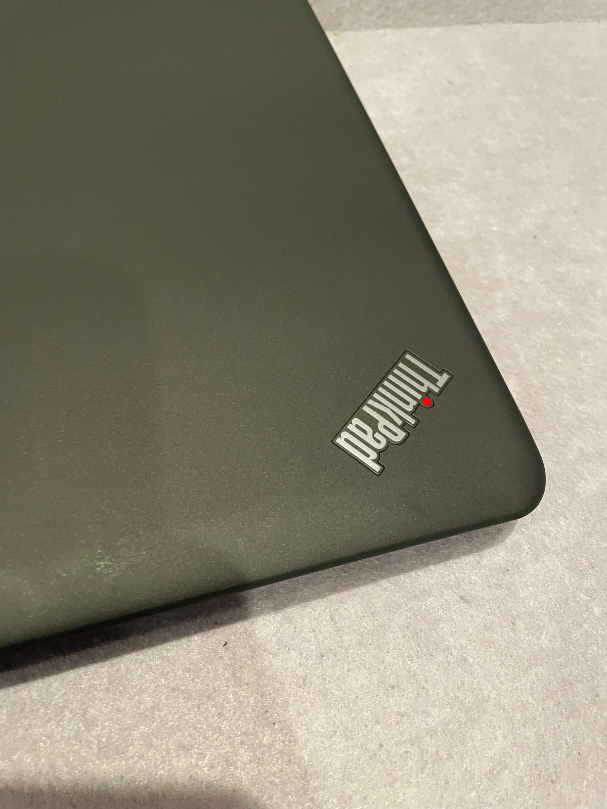 IBM THINKPAD LAPTOP E550 INTEL I3 TYPE 20DF 4GB RAM 500GB HARD DRIVE 15″ AS IS