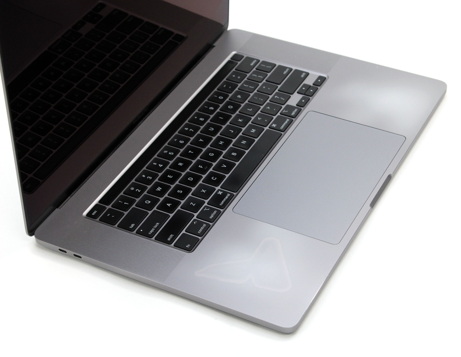 Apple MacBook Pro A2141 (2019) 16″ Core i9-9880H 2.4GHz 32GB 1TB Pro 5500M 4GB