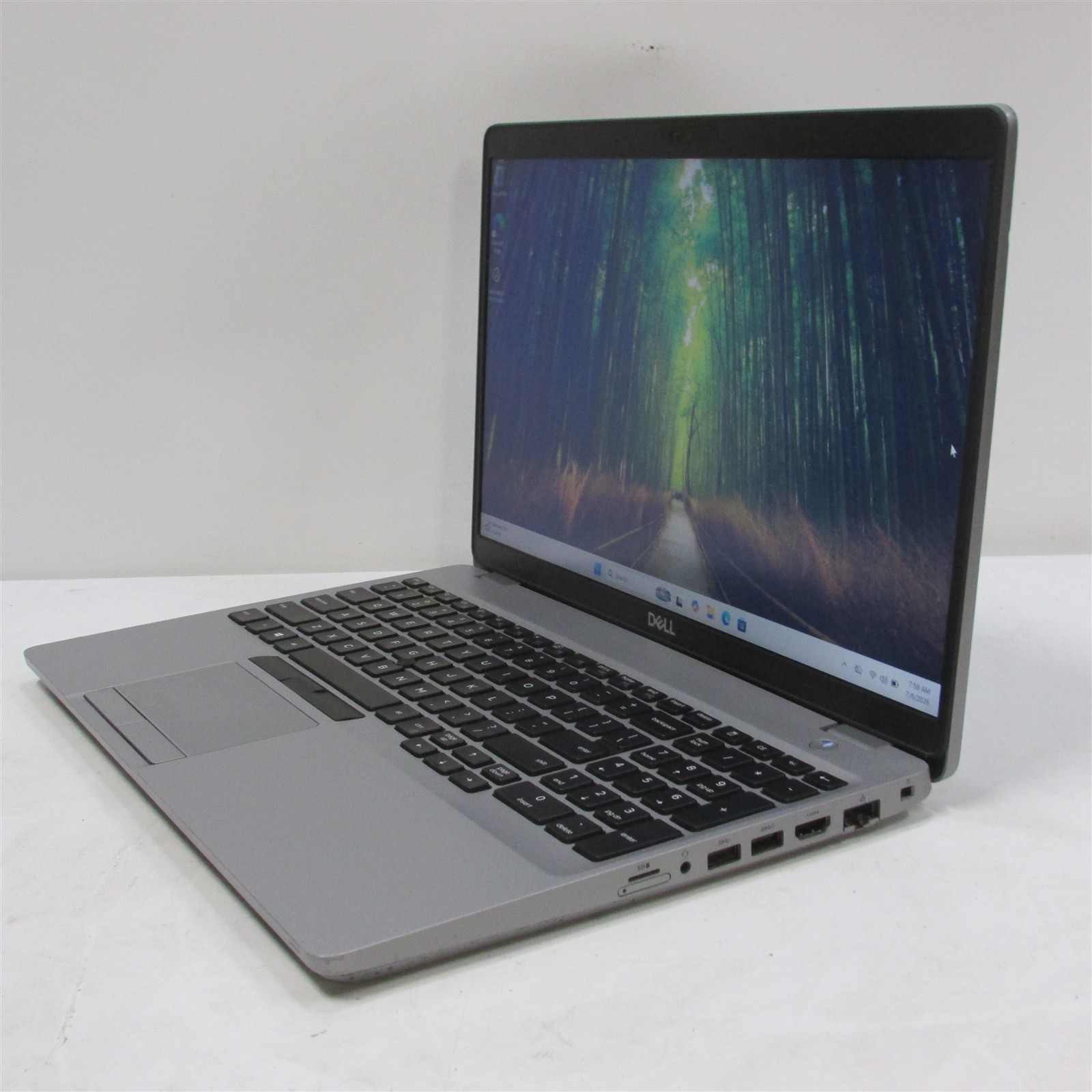 Dell Precision 3551 i5-10300H 2.5GHz 16GB RAM 512GB NVME 15.6″ W11 Pro COSM DMG