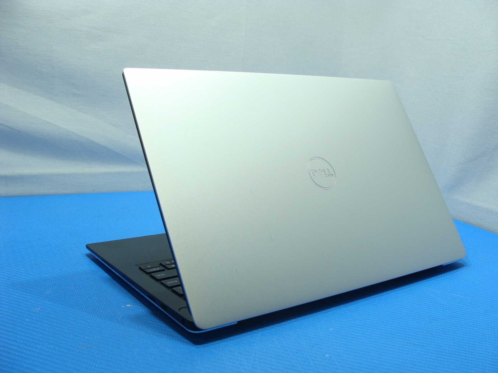 Dell XPS 13 7390 13.3″ FHD i7-10510U 1.8GHz 8GB 256GB SSD EXCEL Battery +Charger