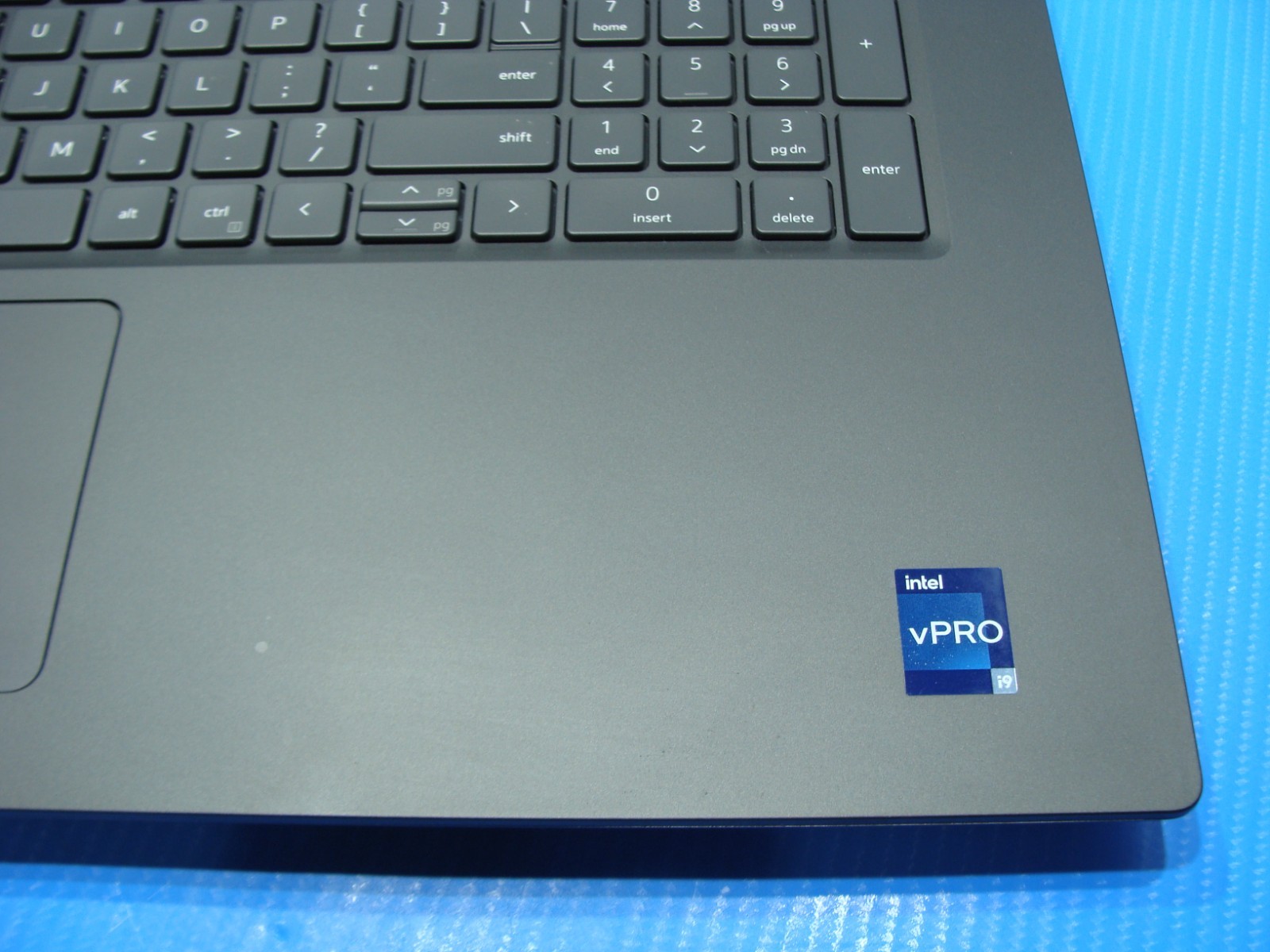 Dell Precision 7780 17.3″FHD i9-13950HX 2.2 GHz 64GB 1TB RTX 4000 ADA WRTY 2029