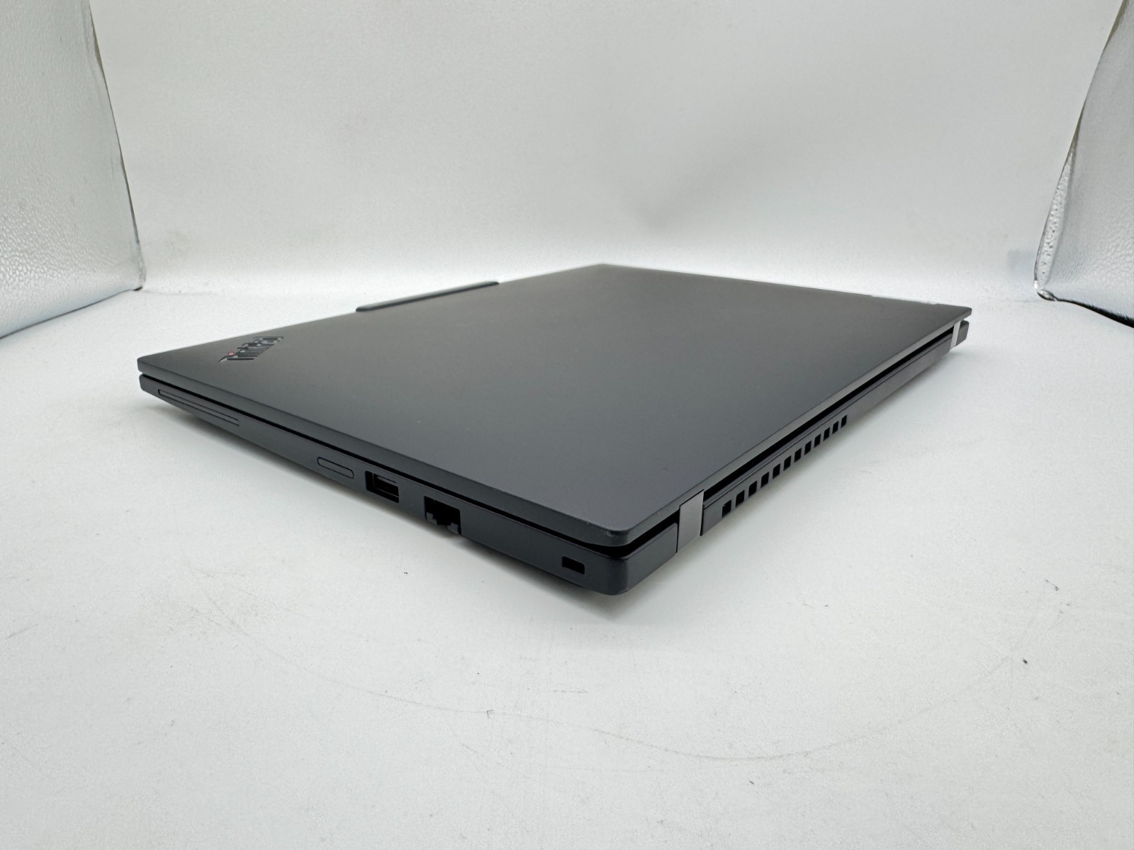 2025 Lenovo ThinkPad T14 Gen 5 intel Ultra 5 135U 16GB Ram 256GB SSD Excellent