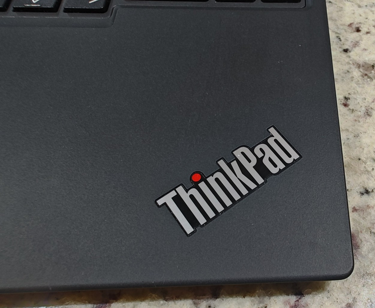 Lenovo ThinkPad T16 Gen 2 — Ryzen 7 PRO 7840U, 32GB RAM, 512GB SSD, WTY 2029